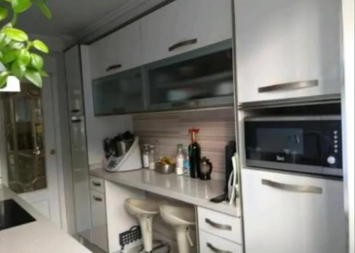 Comoda Y Moderna Doble Habitación en casa particular Valencia